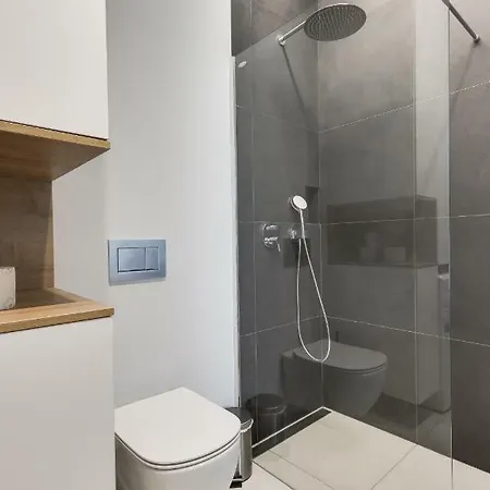 Apartment Fine Two Bedroom Trdinova Ljubljana